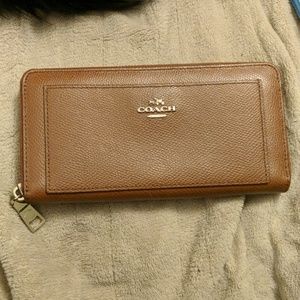 Coach Accordian Wallet Saddle